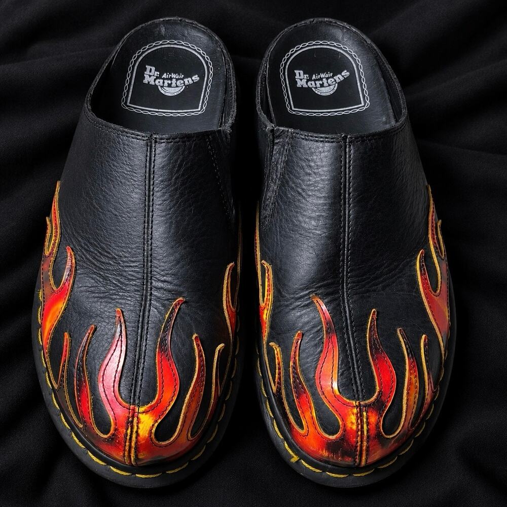 Dr. Martens SAN MULE FLAME Men Mules